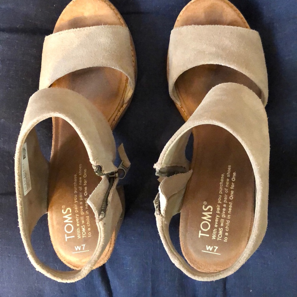Women’s Shoes